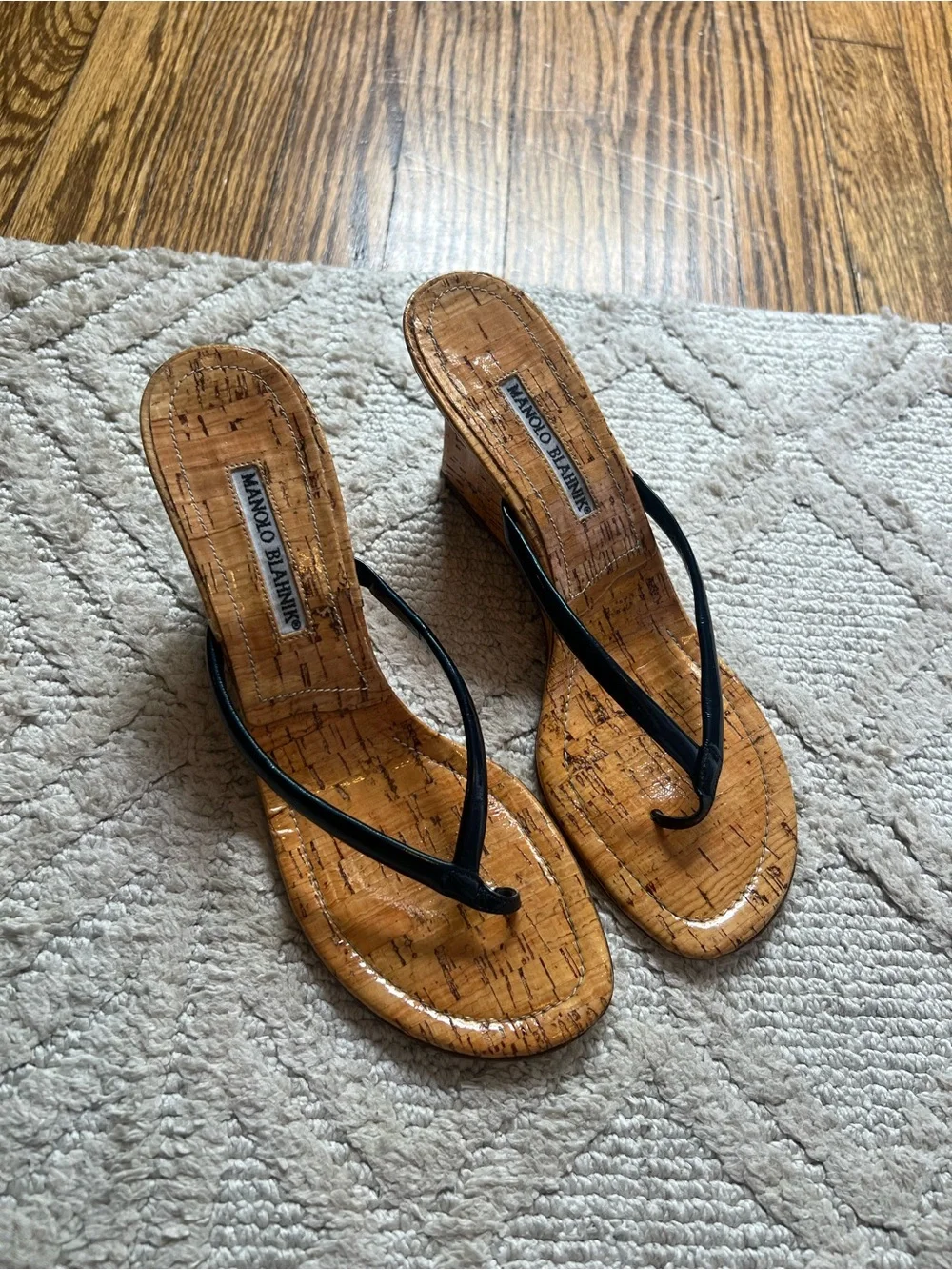 Manolo Blahnik vintage corkblock pattern navy flip flop wedges, size 38.5
